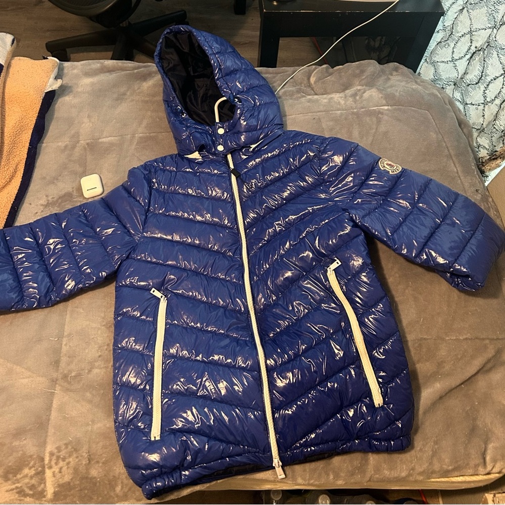 Bleecker and Mercer, size m, blue.